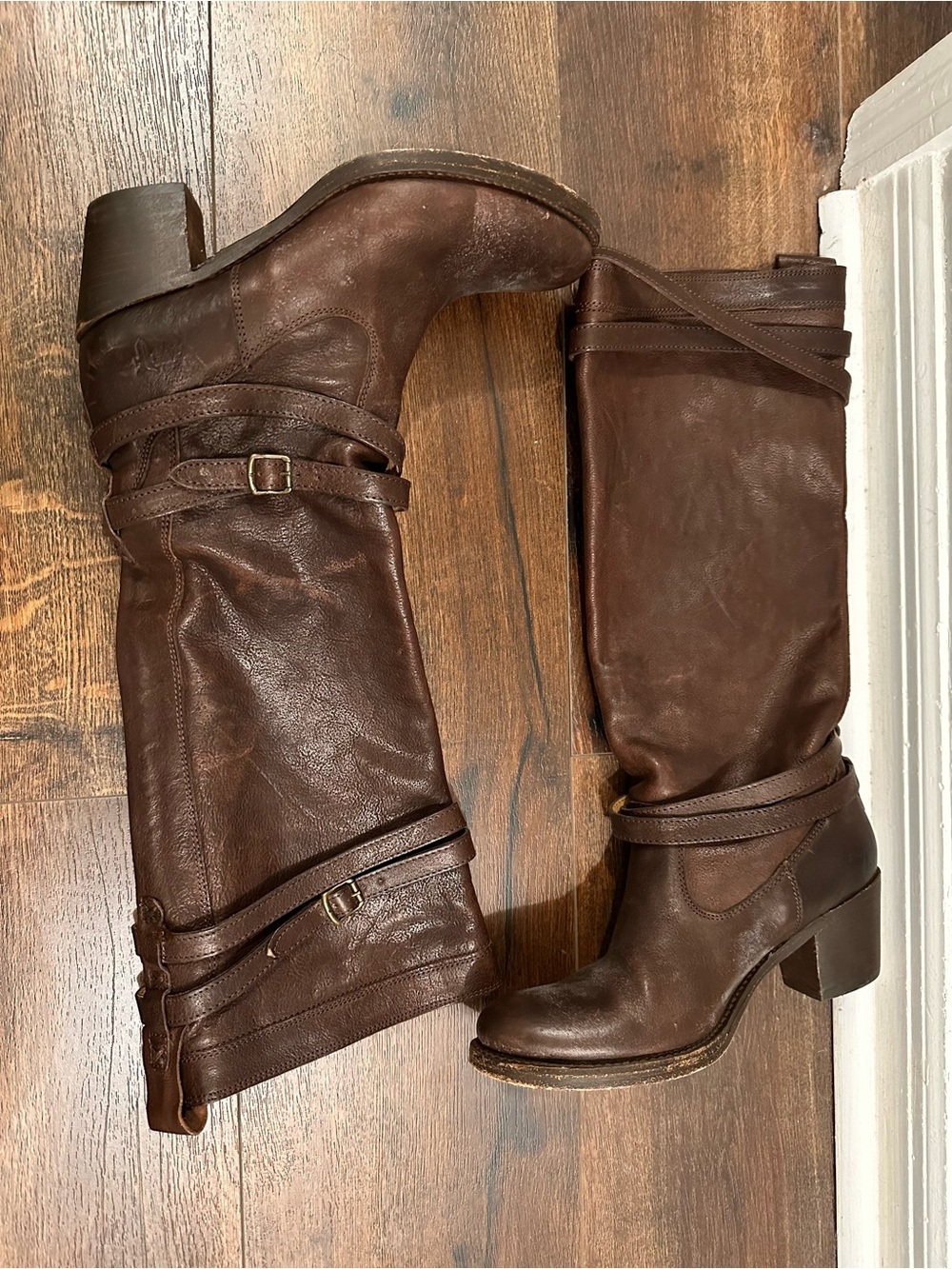 Frye Jane Strappy Brown Leather Knee-High Boot 8 1/2B